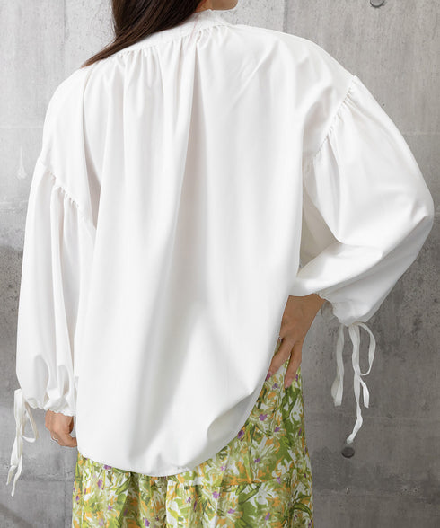 ランタンスリーブシャツブラウスレディース ぽわん袖ブラウス きれいめ ドロップショルダートップス着やせ 大人可愛い スキッパーシャツおしゃれ 韓国風春夏服ゆったり 2DAIWEI-004